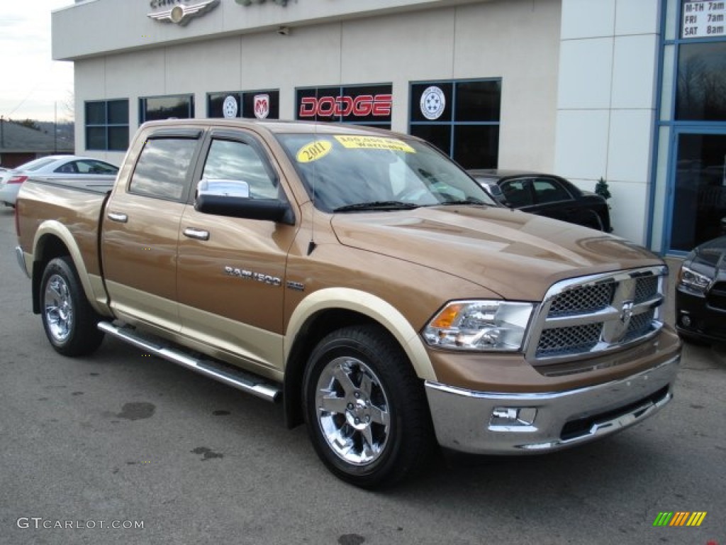 2011 Ram 1500 Laramie Crew Cab 4x4 - Saddle Brown Pearl / Light Pebble Beige/Bark Brown photo #2