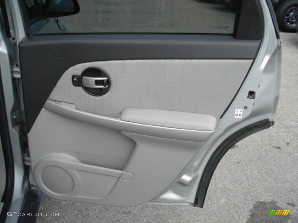 2005 Equinox LS AWD - Galaxy Silver Metallic / Light Gray photo #19