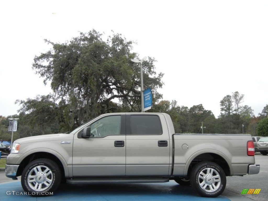 2004 F150 Lariat SuperCrew - Arizona Beige Metallic / Tan photo #2