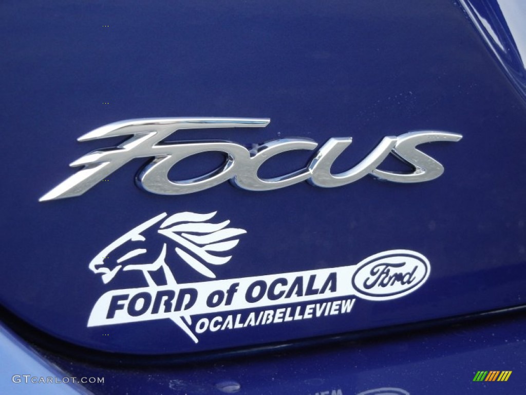 2012 Focus SE 5-Door - Sonic Blue Metallic / Charcoal Black photo #4