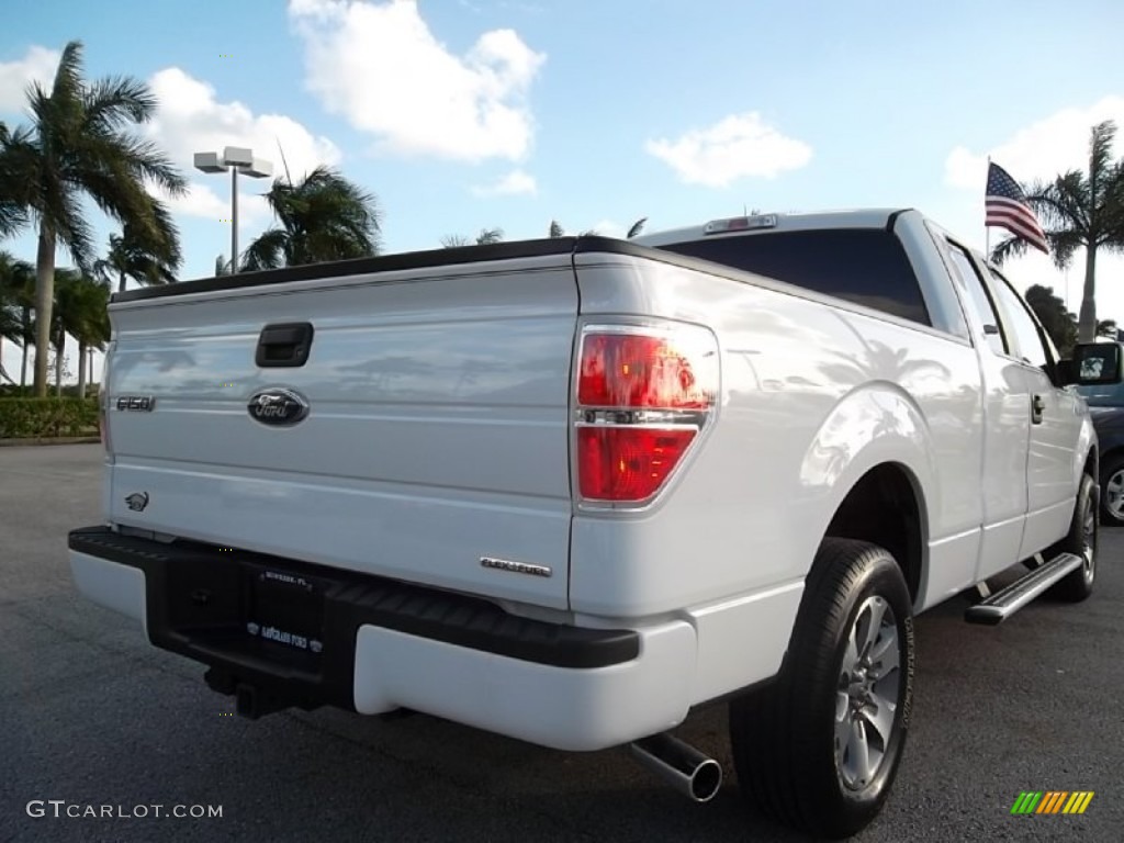 2011 F150 XLT SuperCab - Oxford White / Steel Gray photo #6