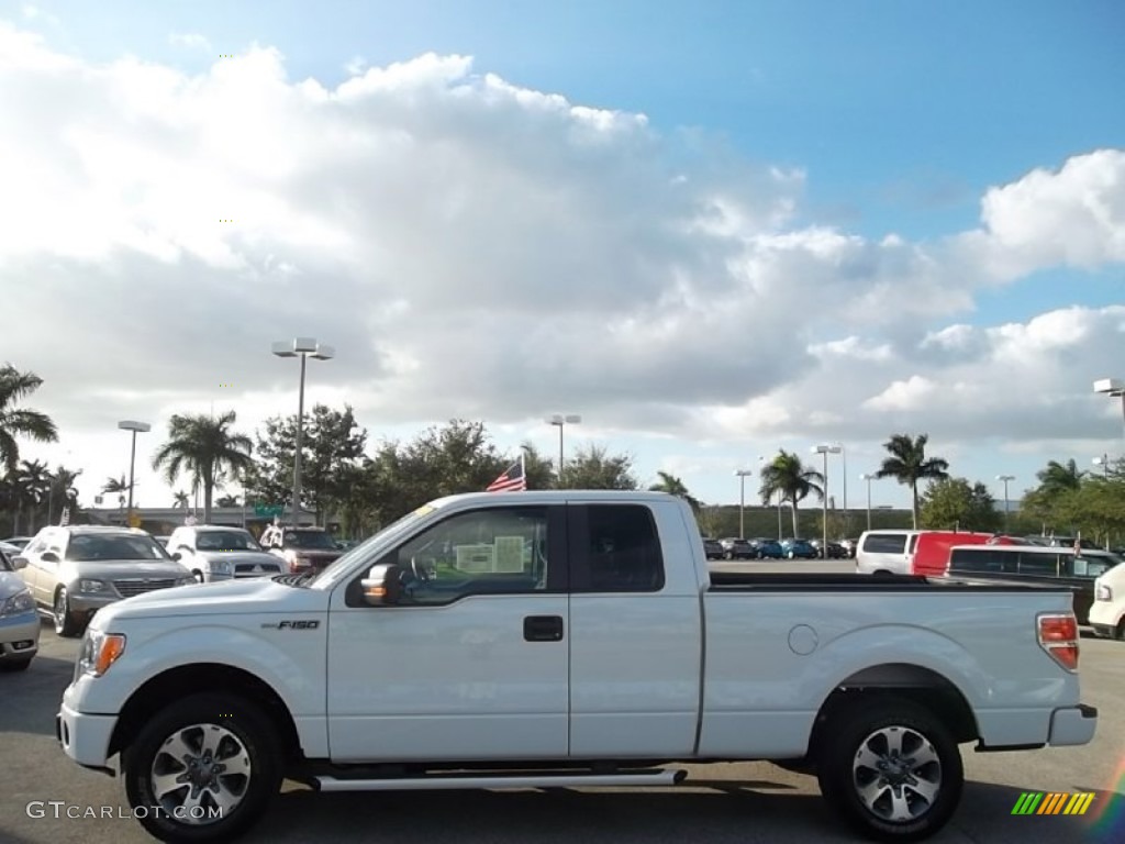 2011 F150 XLT SuperCab - Oxford White / Steel Gray photo #12