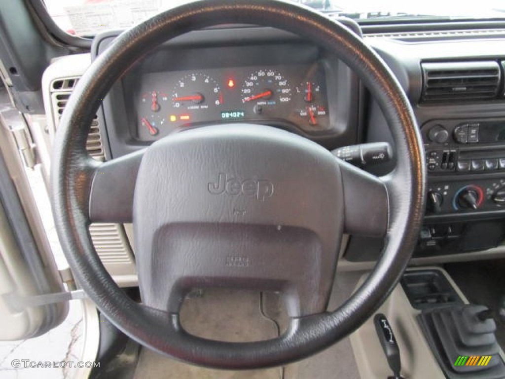 2004 Wrangler X 4x4 - Light Khaki Metallic / Khaki photo #10
