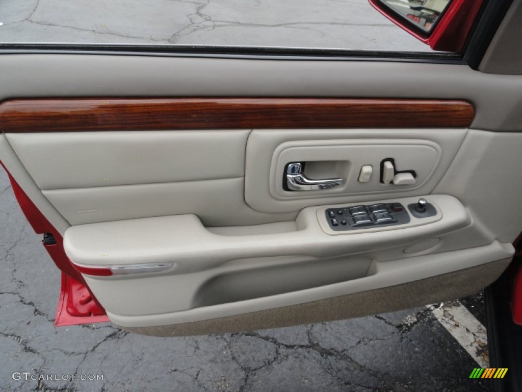 1998 Cadillac DeVille D'Elegance Shale Door Panel Photo #58237042