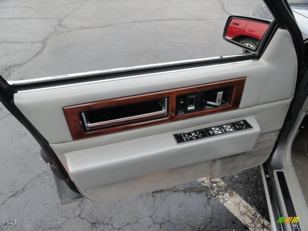 1993 Cadillac Sixty Special Sedan Door Panel Photos