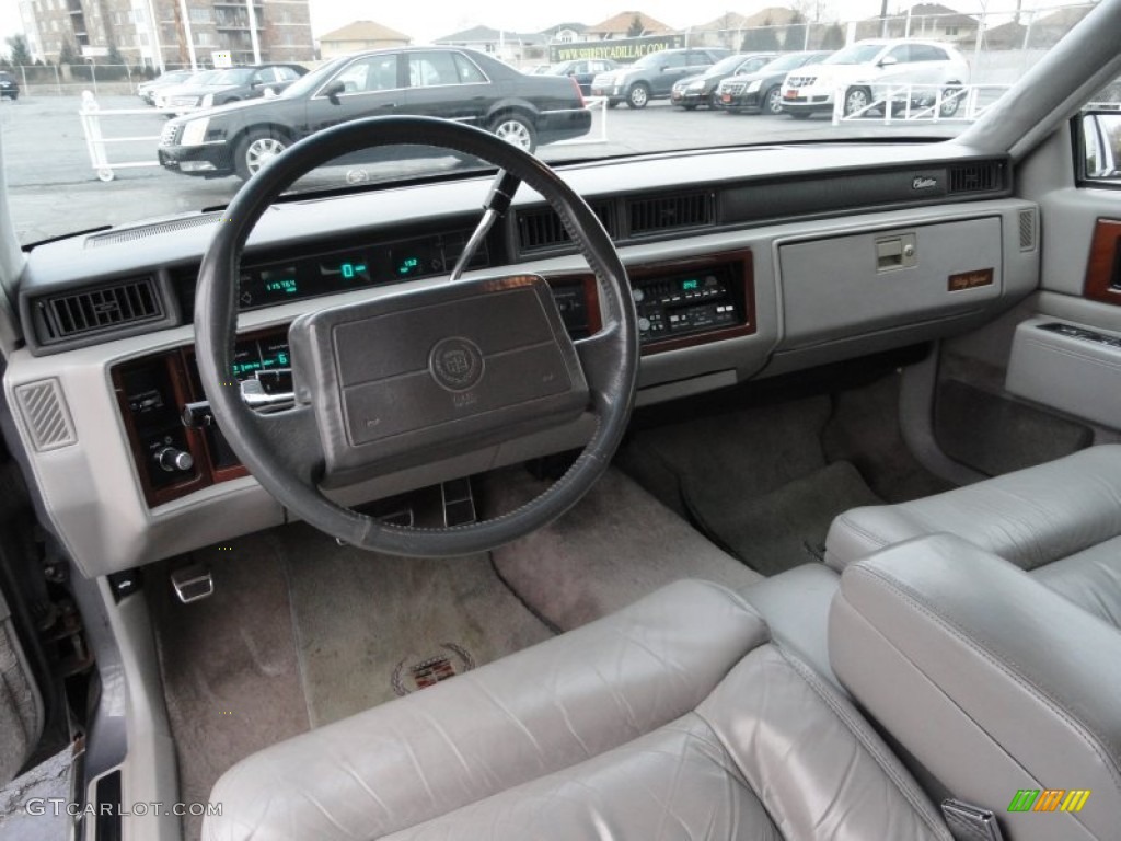 1993 Cadillac Sixty Special Sedan Gray Dashboard Photo #58237162