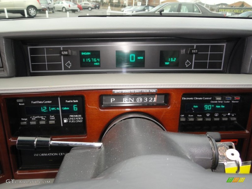 1993 Cadillac Sixty Special Sedan Gauges Photos