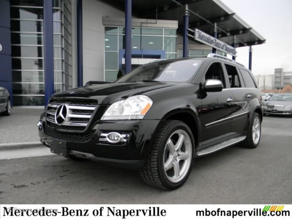 Black Mercedes-Benz GL