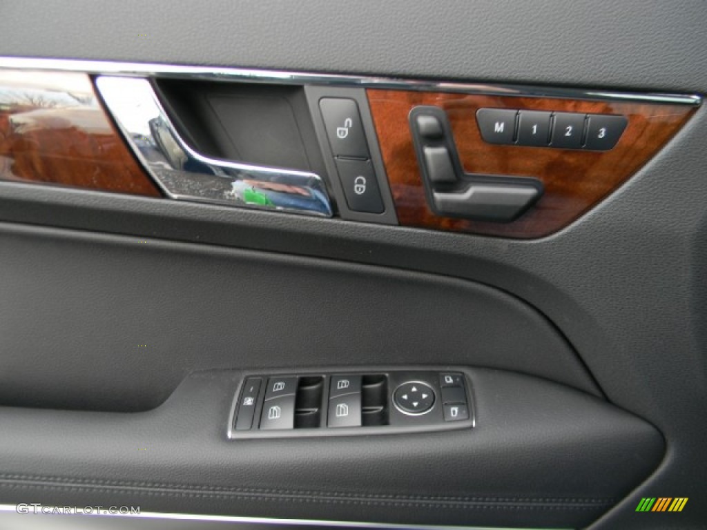 2012 Mercedes-Benz E 550 Cabriolet Controls Photo #58240475