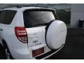 Super White - RAV4 I4 4WD Photo No. 19