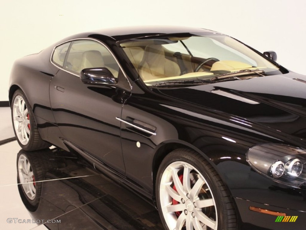 2005 DB9 Coupe - Onyx Black / Sandstorm photo #13