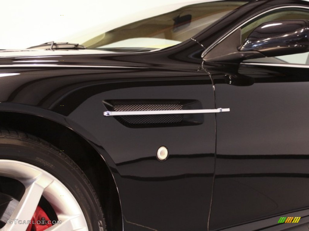 2005 DB9 Coupe - Onyx Black / Sandstorm photo #23
