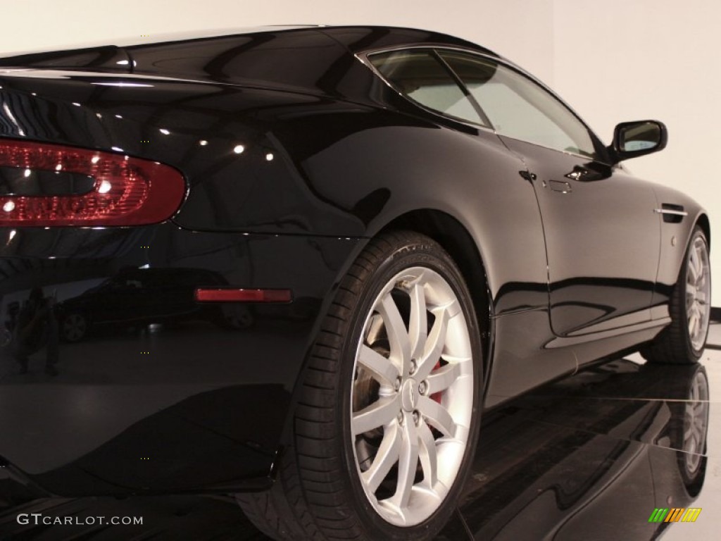 2005 DB9 Coupe - Onyx Black / Sandstorm photo #34