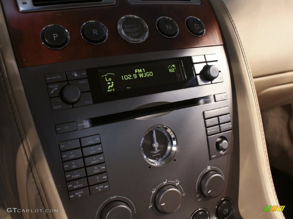2005 Aston Martin DB9 Coupe Controls Photo #58250941