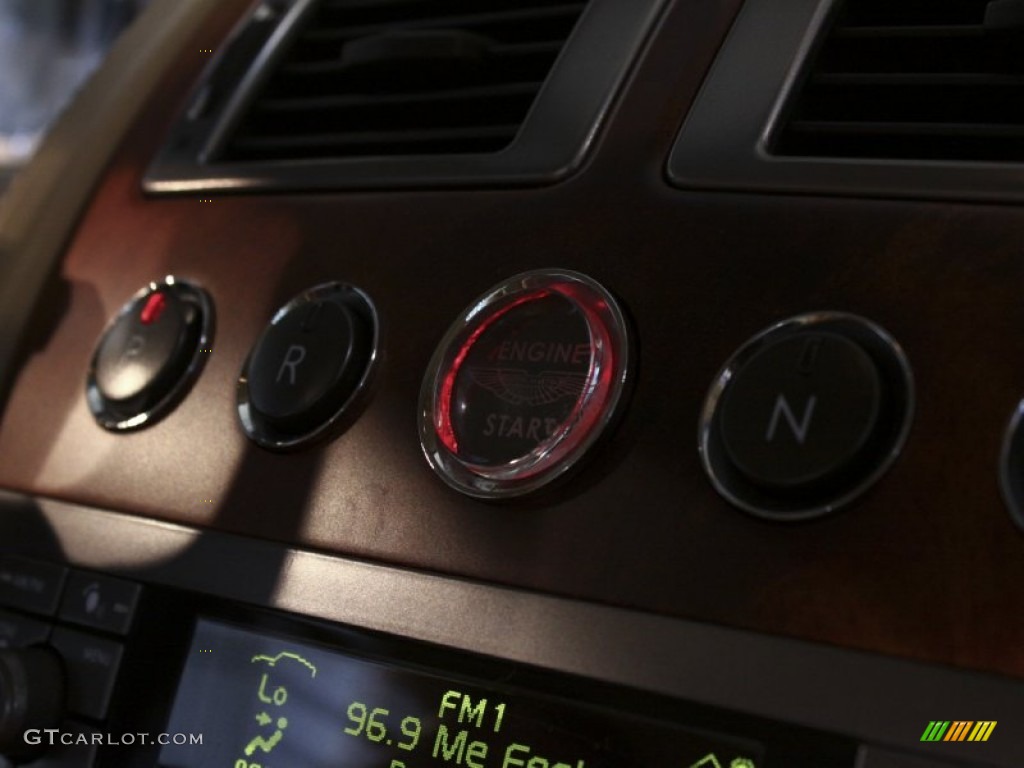 2005 Aston Martin DB9 Coupe Controls Photo #58251064