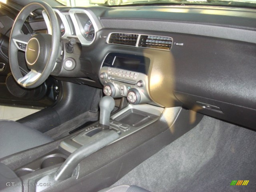 2010 Chevrolet Camaro LT Coupe Gray Dashboard Photo #58254397
