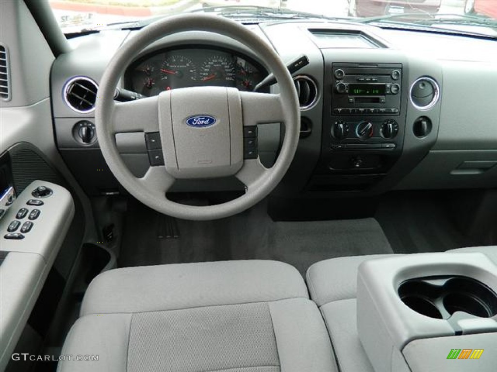 2004 F150 XLT SuperCab - True Blue Metallic / Medium/Dark Flint photo #15