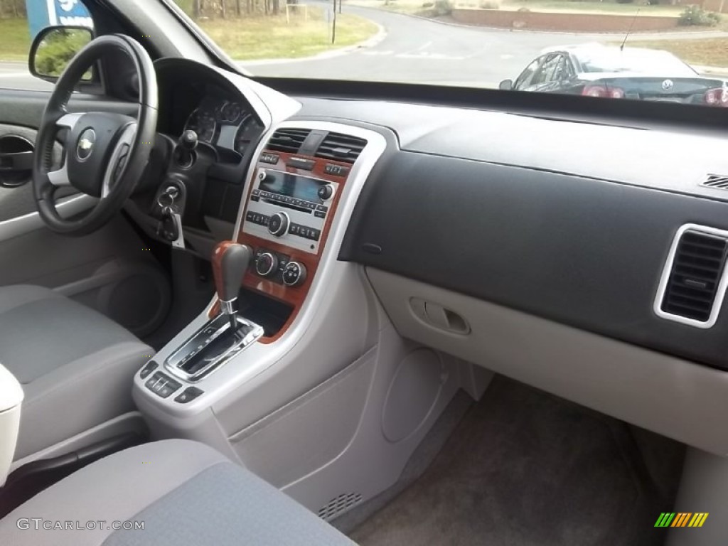 2008 Equinox LT - Black / Light Gray photo #11