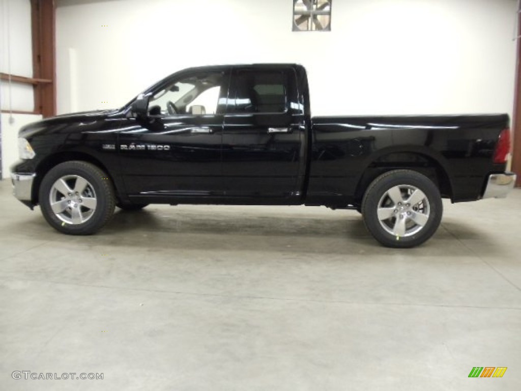 2012 Ram 1500 Big Horn Quad Cab 4x4 - Black / Dark Slate Gray/Medium Graystone photo #2