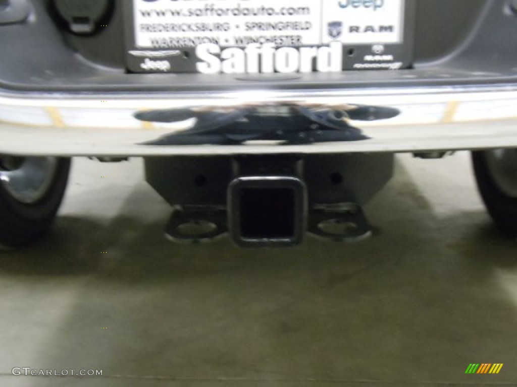 2012 Ram 1500 Big Horn Quad Cab 4x4 - Black / Dark Slate Gray/Medium Graystone photo #25