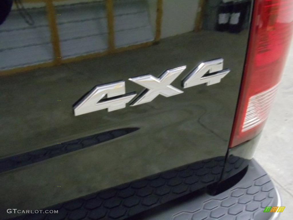 2012 Ram 1500 Big Horn Quad Cab 4x4 - Black / Dark Slate Gray/Medium Graystone photo #30