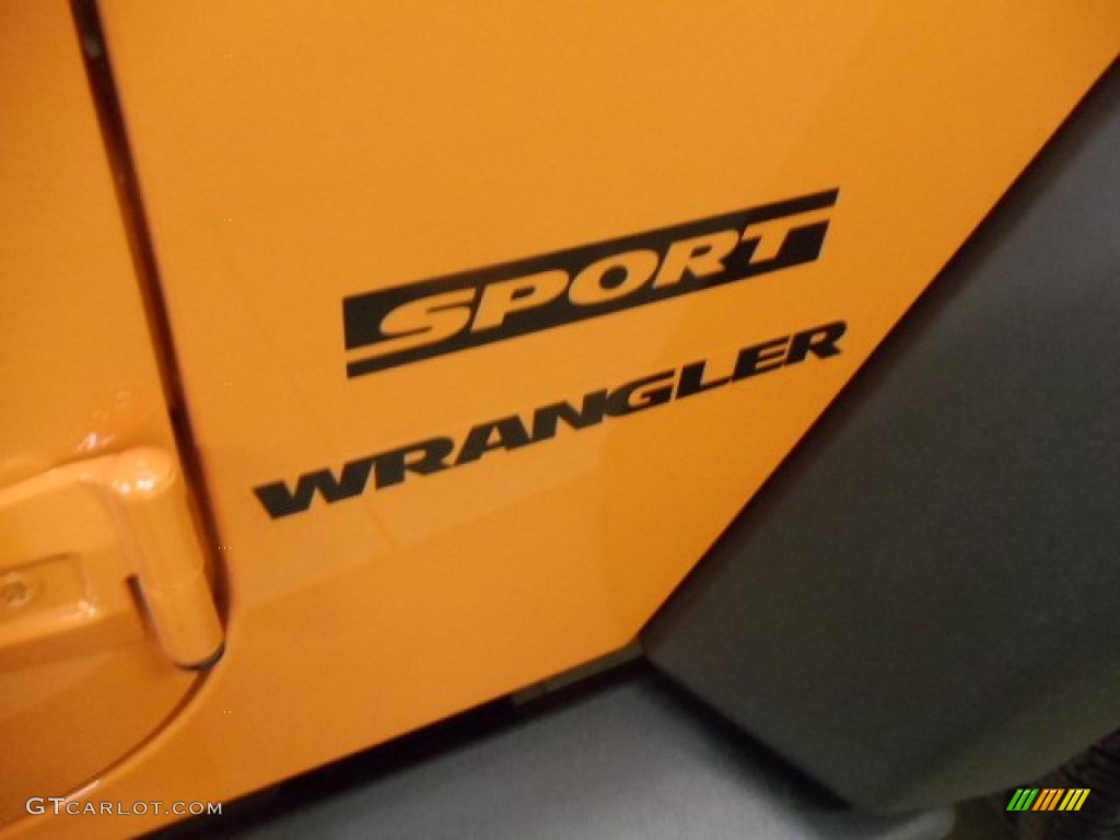 2012 Wrangler Sport S 4x4 - Dozer Yellow / Black photo #25