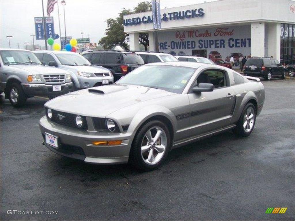 2009 Mustang GT/CS California Special Coupe - Vapor Silver Metallic / Black/Dove photo #7