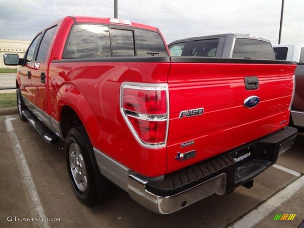 2012 F150 XLT SuperCrew - Race Red / Steel Gray photo #4