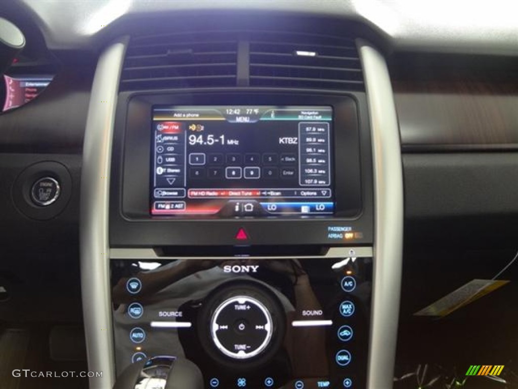 2012 Edge Limited - White Platinum Metallic Tri-Coat / Charcoal Black photo #14