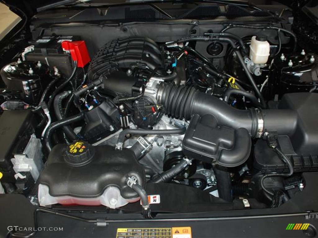 2012 Ford Mustang V6 Premium Coupe 3.7 Liter DOHC 24-Valve Ti-VCT V6 Engine Photo #58266322