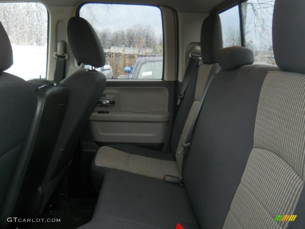 2011 Ram 1500 SLT Quad Cab 4x4 - Bright Silver Metallic / Dark Slate Gray/Medium Graystone photo #19