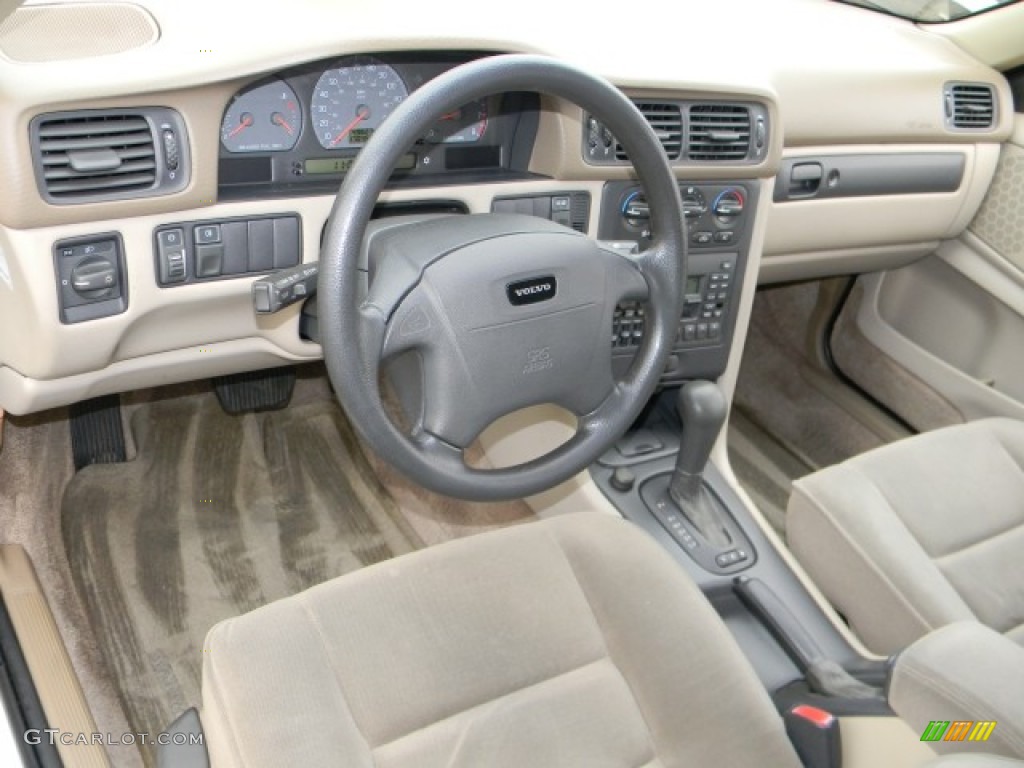 1998 S70  - White / Tan photo #7