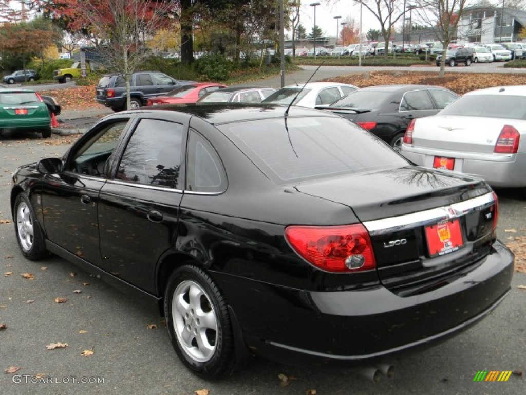 2003 L Series L300 Sedan - Black / Black photo #4