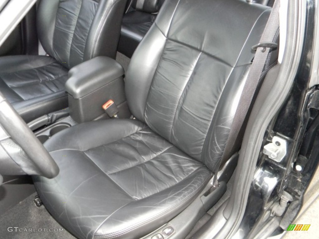 2003 L Series L300 Sedan - Black / Black photo #8