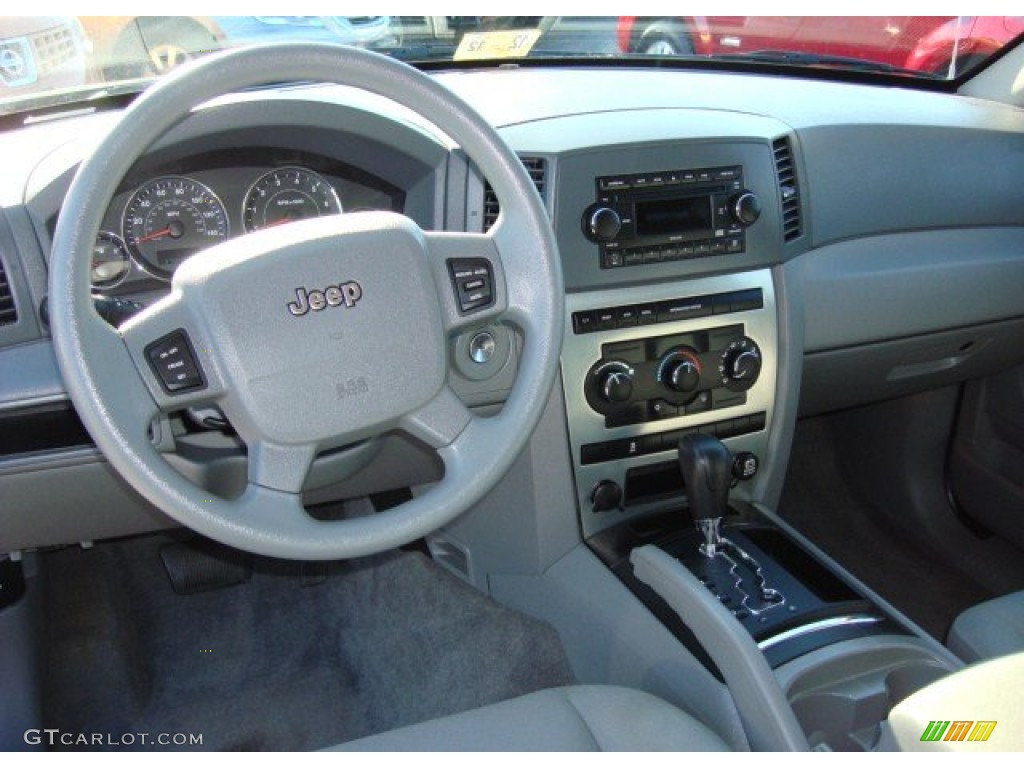 2007 Grand Cherokee Laredo - Black / Medium Slate Gray photo #9