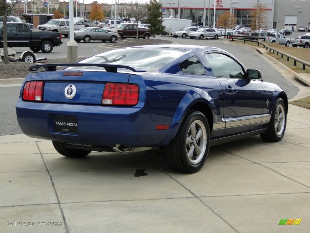 2006 Mustang V6 Premium Coupe - Vista Blue Metallic / Dark Charcoal photo #6