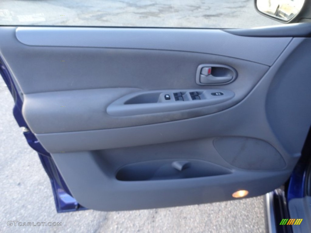 2006 MPV LX - Strato Blue Mica / Gray photo #24