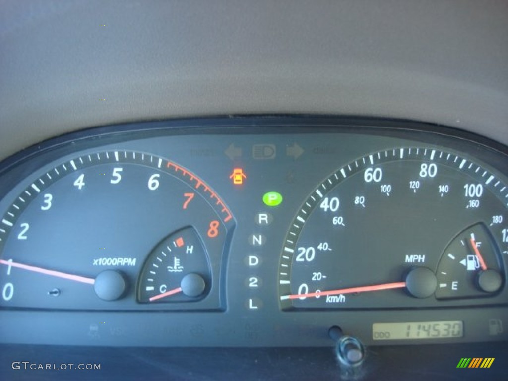 2003 Toyota Camry LE Gauges Photo #58278600