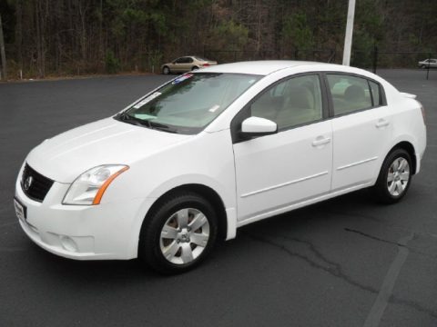 2008 Nissan Sentra 2.0 Data, Info and Specs