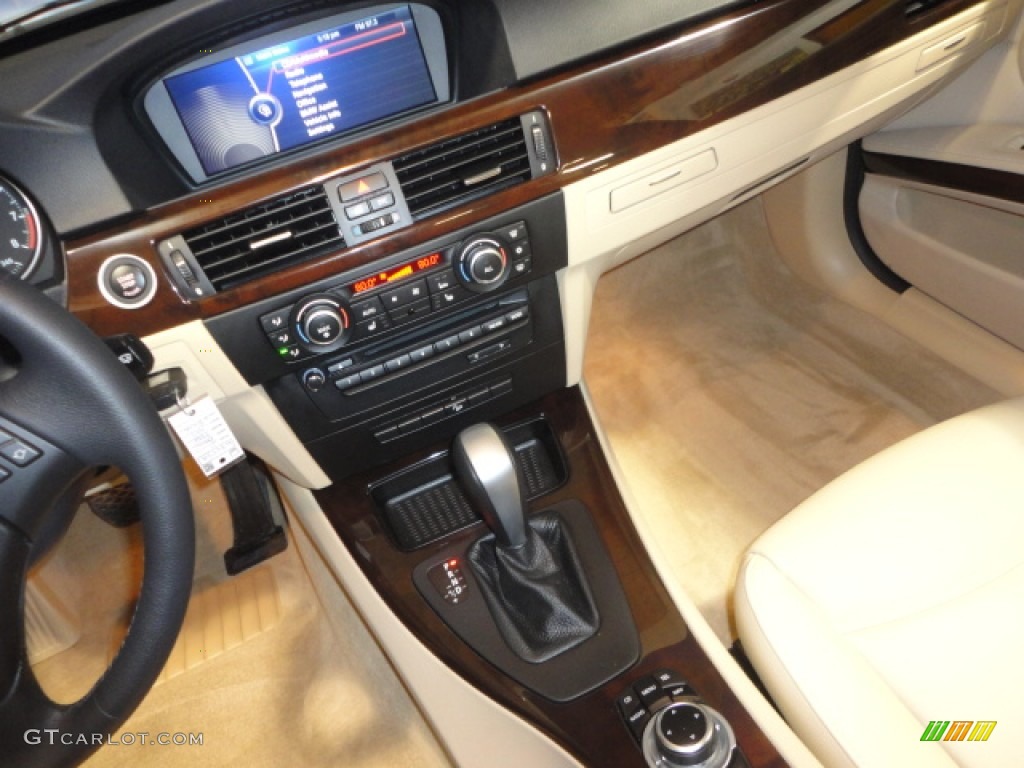 2011 3 Series 335i xDrive Sedan - Jet Black / Beige photo #14
