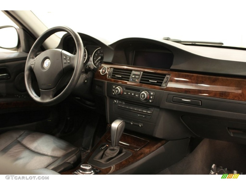 2009 3 Series 335xi Sedan - Jet Black / Black Dakota Leather photo #25