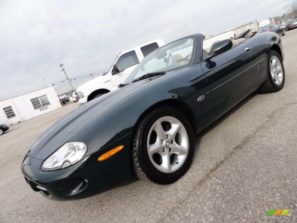 2000 XK XK8 Convertible - British Racing Green / Ivory photo #2