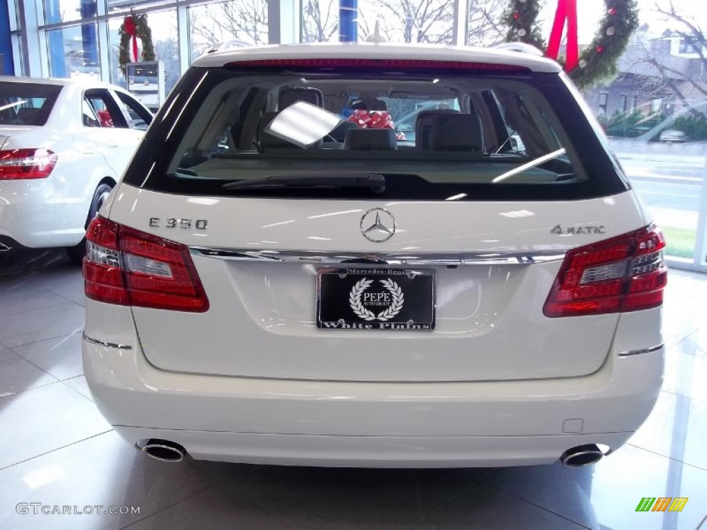 2011 E 350 4Matic Wagon - Arctic White / Almond/Mocha photo #5