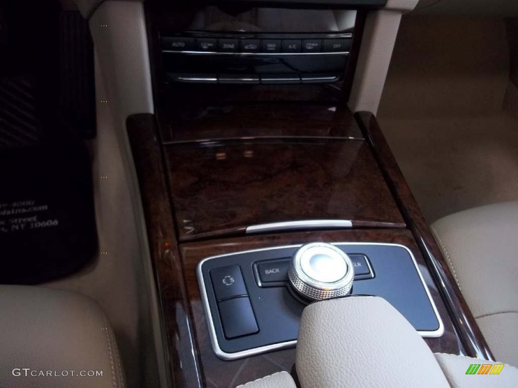 2011 E 350 4Matic Wagon - Arctic White / Almond/Mocha photo #20