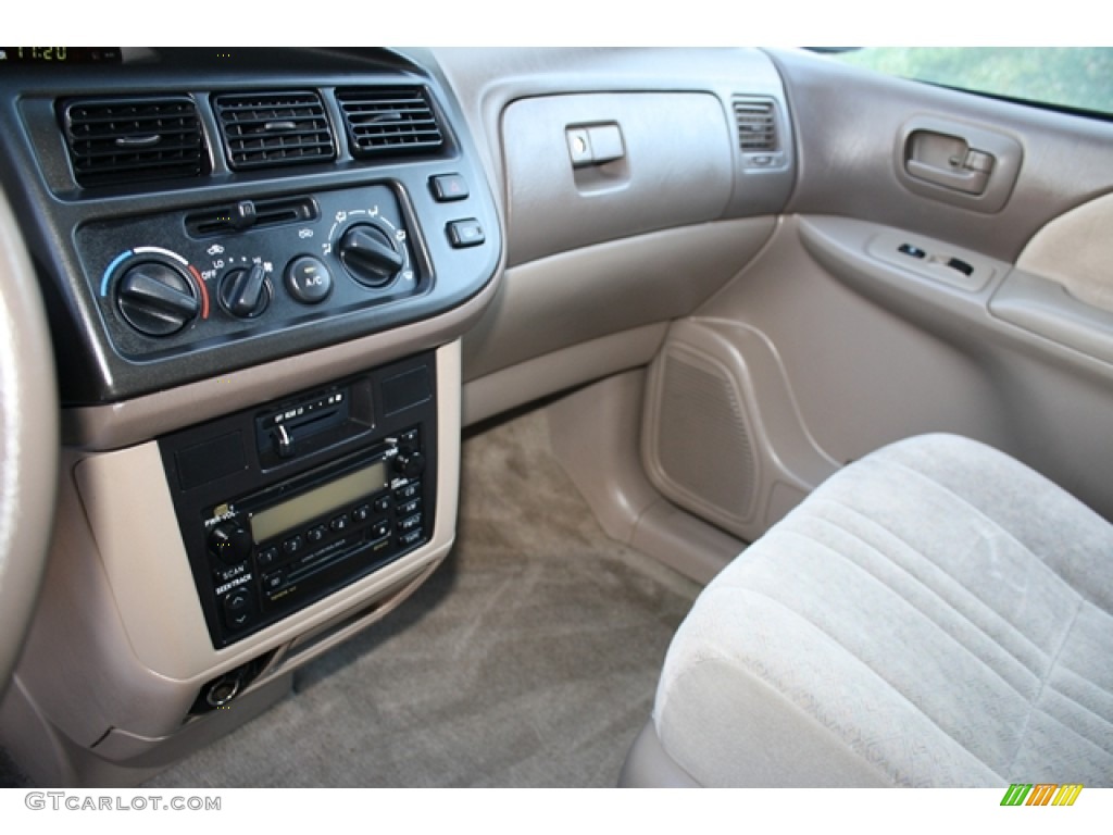 1999 Sienna CE - Sable Pearl / Oak Beige photo #8