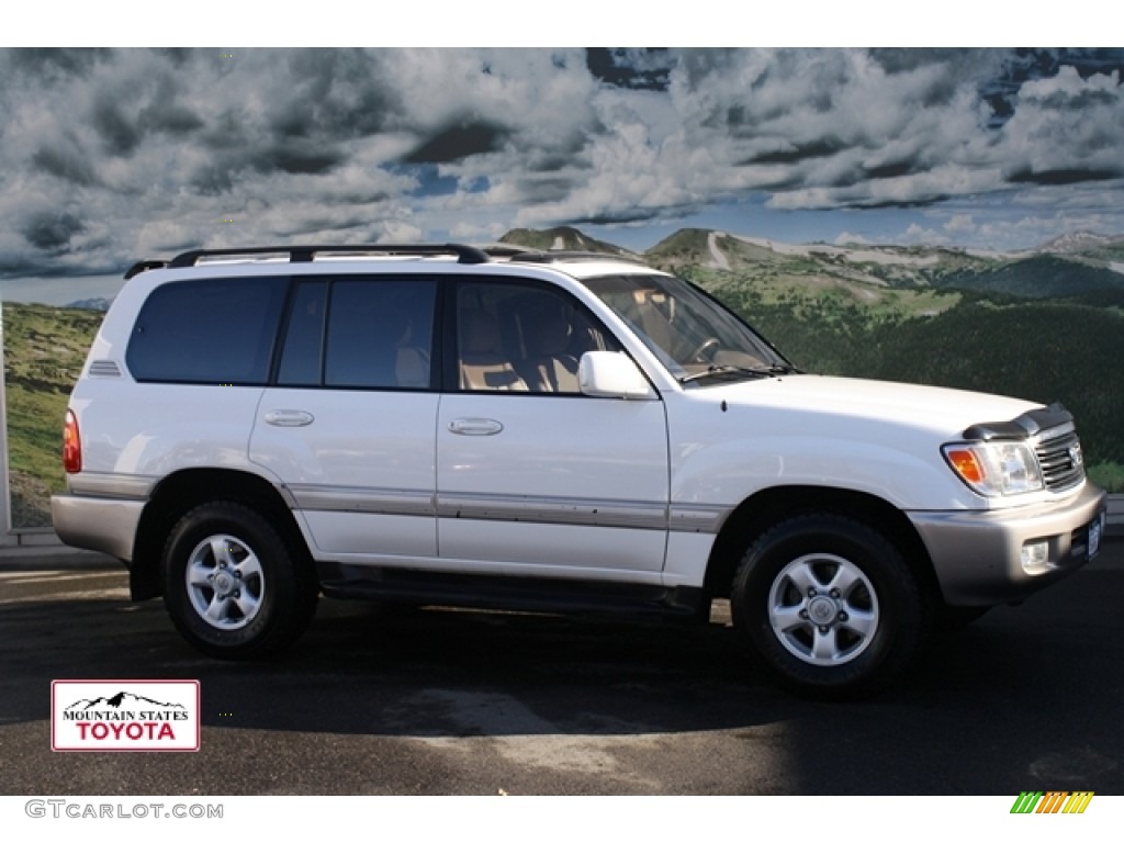 1999 Land Cruiser  - Natural White / Ivory photo #1