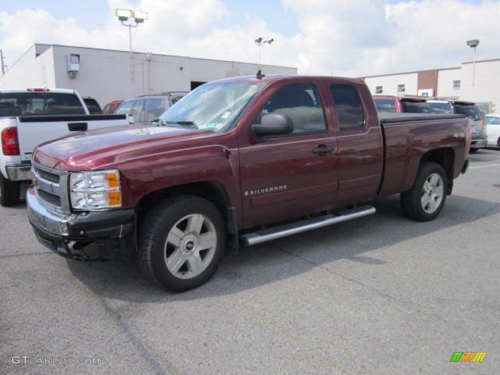 2008 Silverado 1500 LT Extended Cab 4x4 - Deep Ruby Metallic / Ebony photo #1