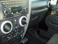 Black - Wrangler Unlimited Sahara 4x4 Photo No. 8