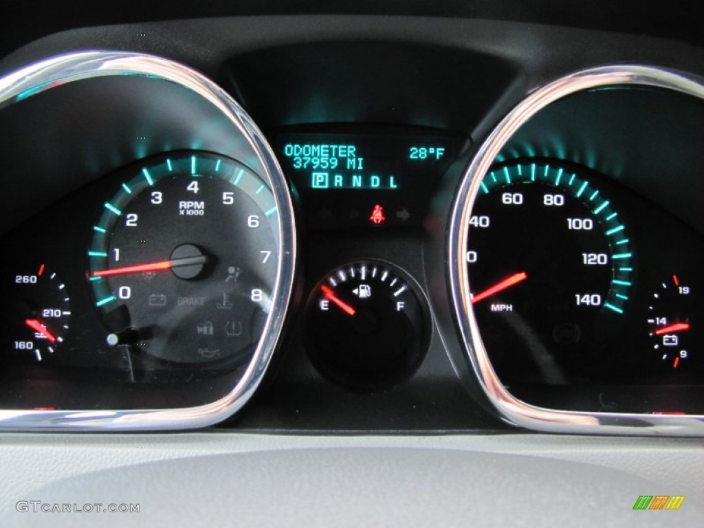 2010 Chevrolet Traverse LS AWD Gauges Photos