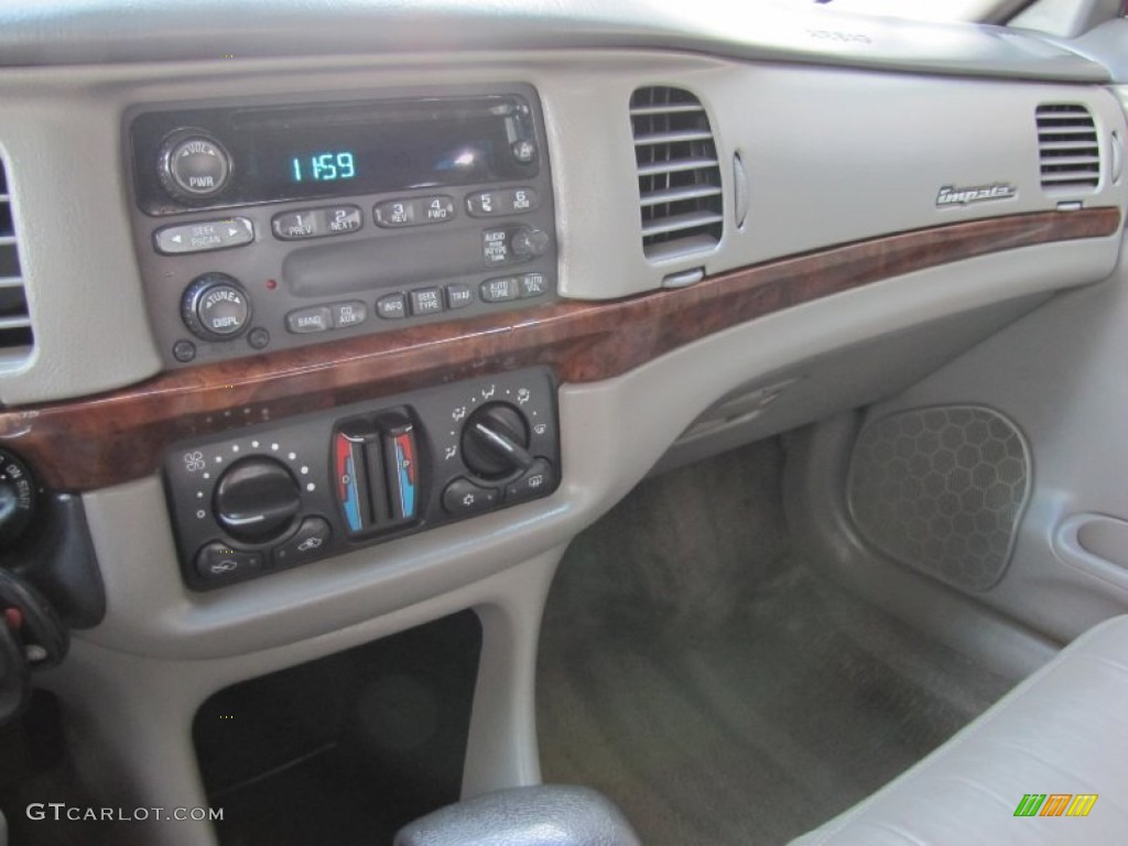 2004 Impala LS - White / Medium Gray photo #17